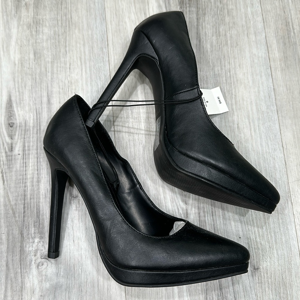 NWT Express black heels